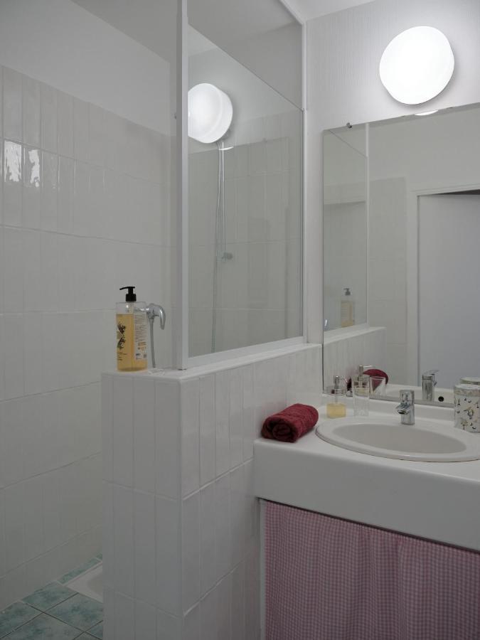 L'Heure Bleue - Meuble De Tourisme 3 Etoiles Apartment Royat Bagian luar foto